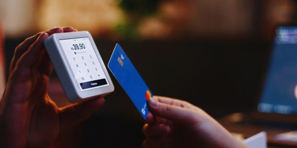 Autoryzacja płatności biometrycznych: bezpieczne i wygodne 31 Photo Biometric payments authentication